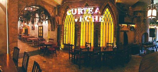 Curtea Veche