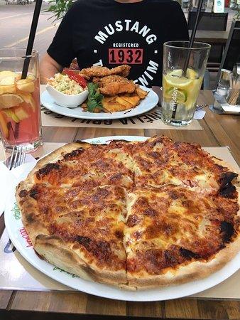 Kornelia Grill & Bar