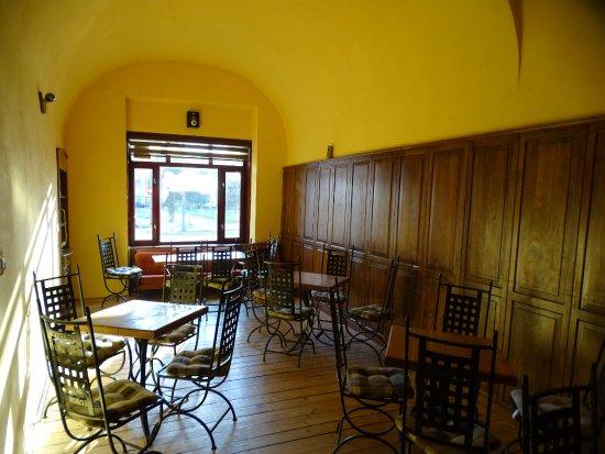 Cafeneaua Literara Joy's