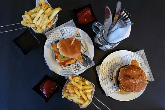 Maia Bistro
